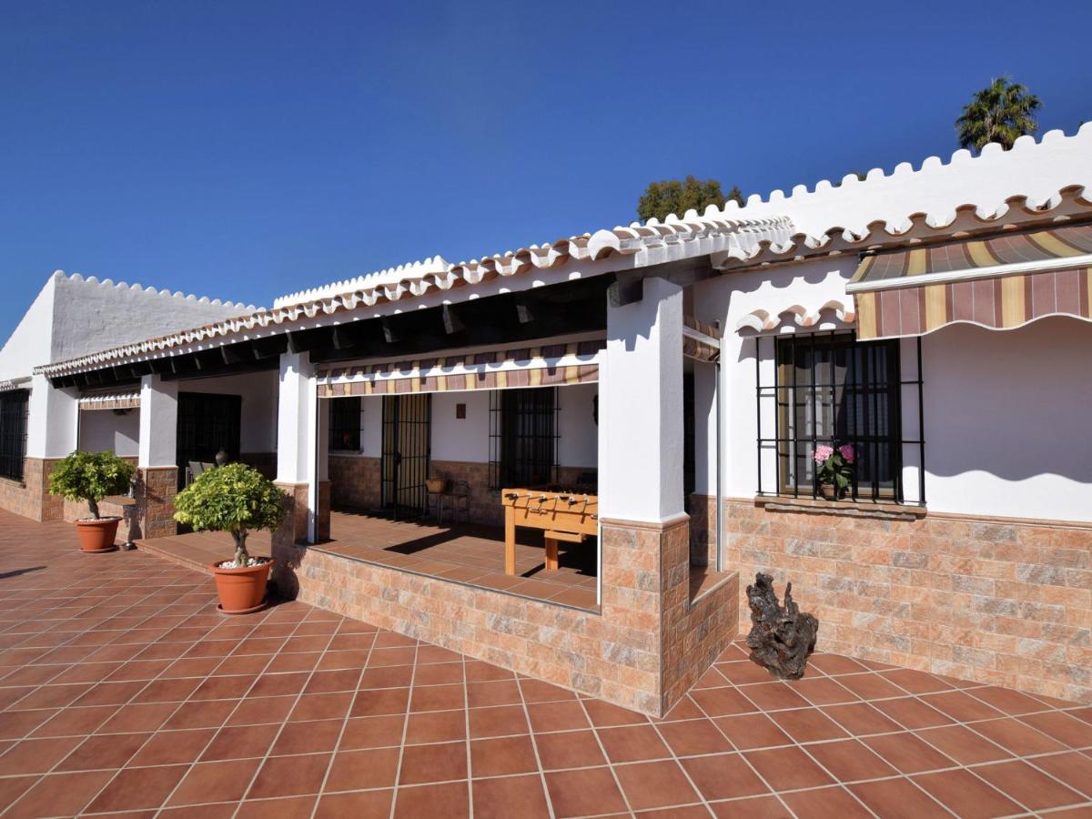 Belvilla By Oyo Casa Loli Villa *